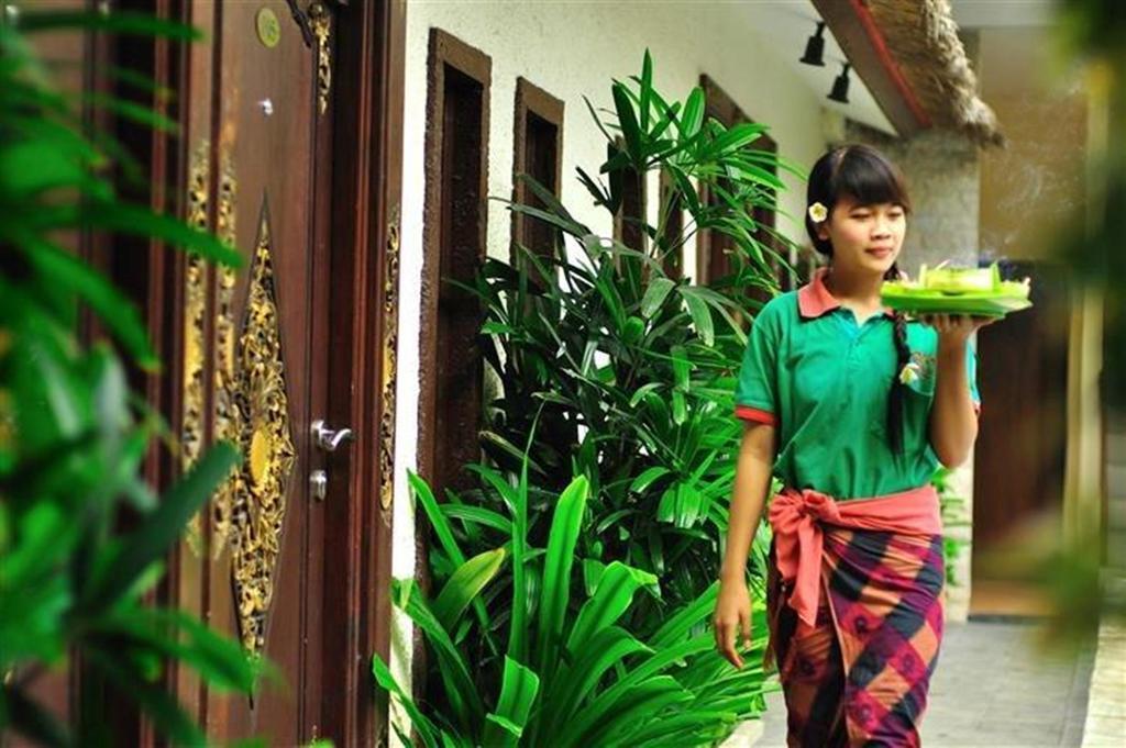 Coco De Heaven House Hotell Jimbaran Exteriör bild